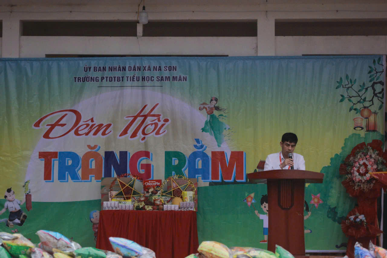 Ảnh đêm hội trăng rằm 2025